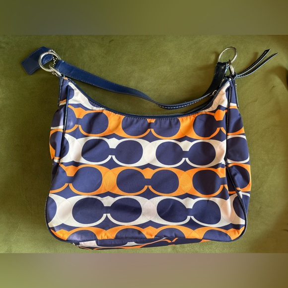 Coach Shoulder Bag Navy, White, Orange Signature C Pattern with wallet - Picture 2 of 15
